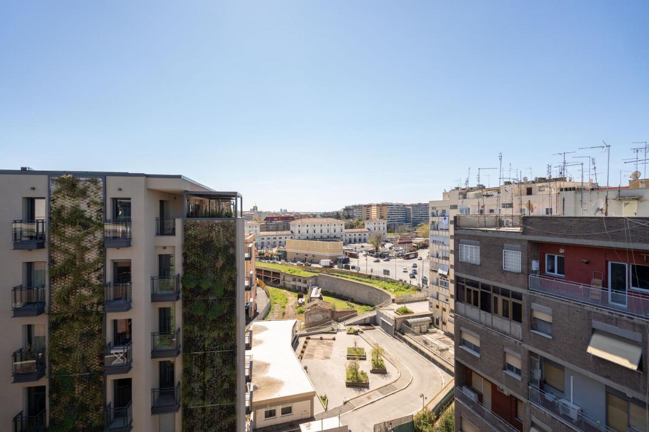 Aurealiving - Trastevere Suite With Rooftop & Gym, Your Place In Rom Exteriör bild