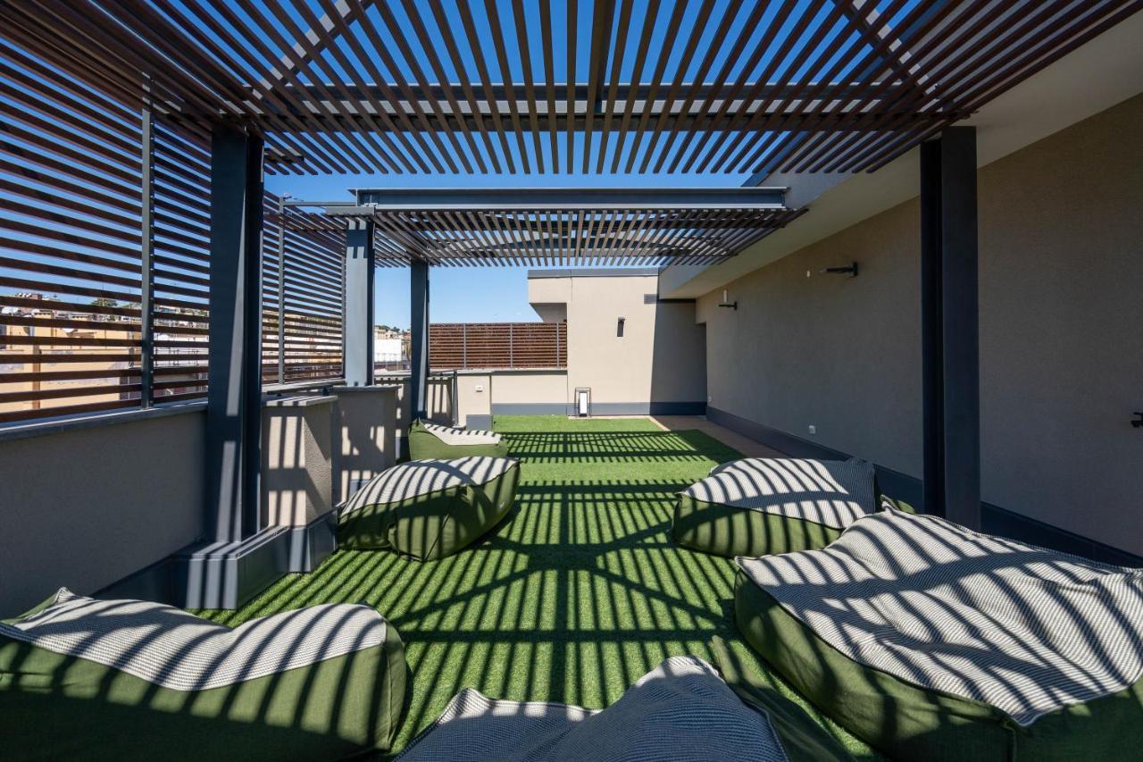 Aurealiving - Trastevere Suite With Rooftop & Gym, Your Place In Rom Exteriör bild